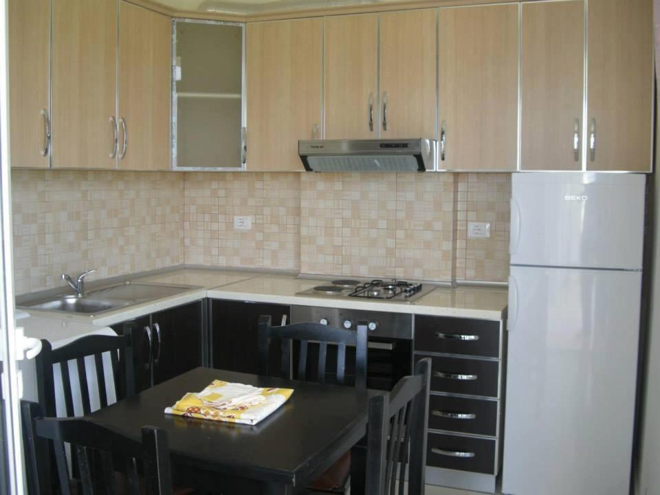 Rainbow Holiday Apartments Vlorë Extérieur photo