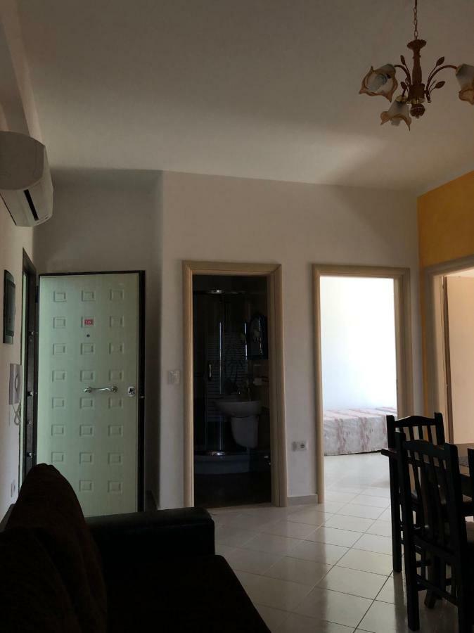 Rainbow Holiday Apartments Vlorë Extérieur photo